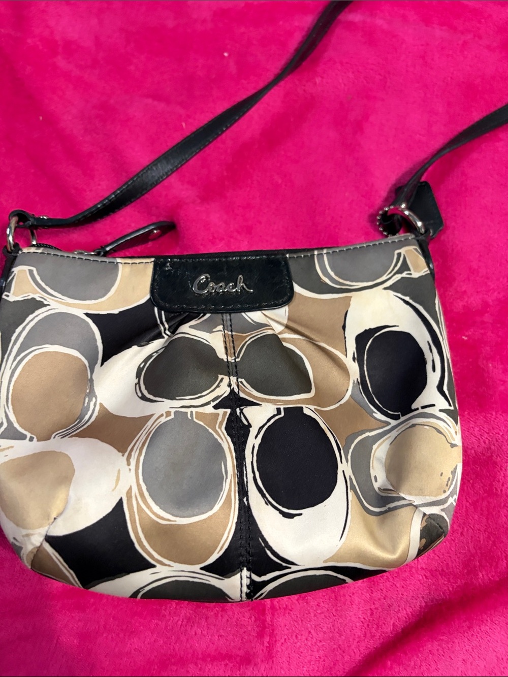 Coach Multicolor Signature Shoulder Crossbody in Neutral Tones - Picture 2 of 12